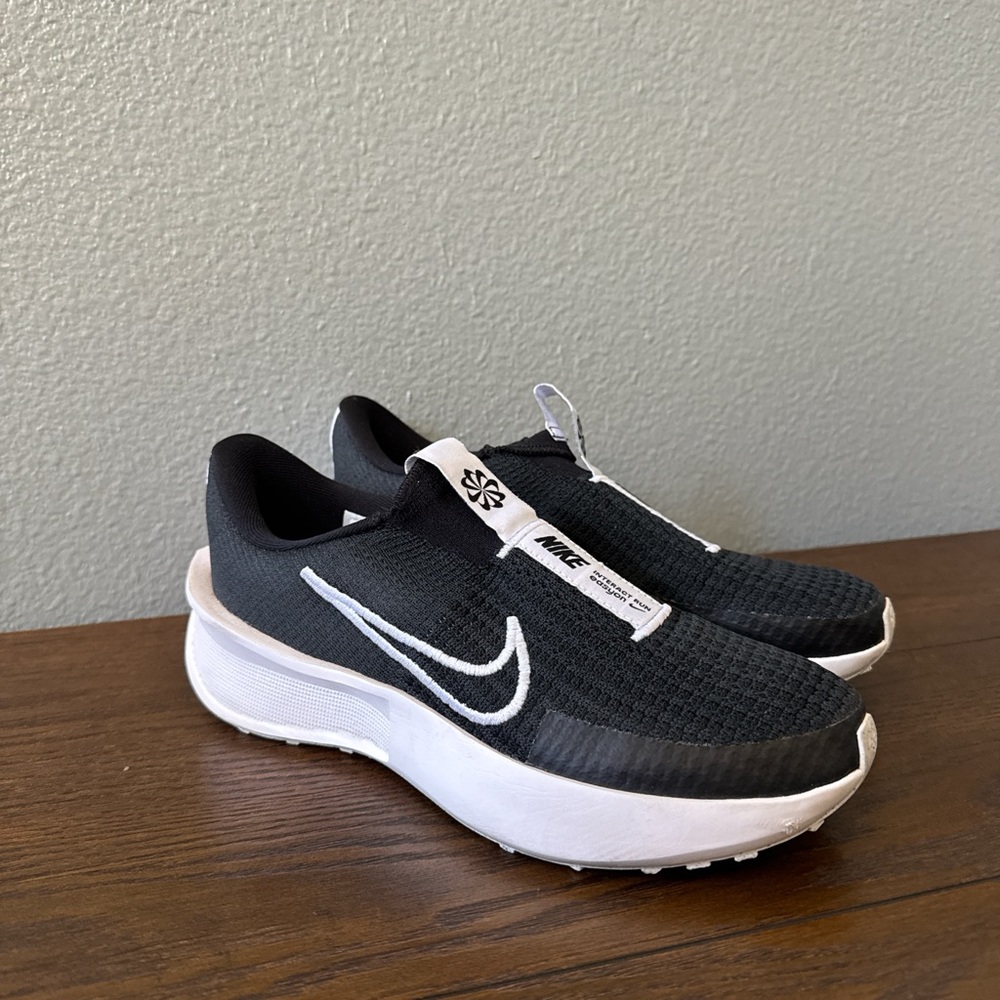 Nike Interact Run EasyOn